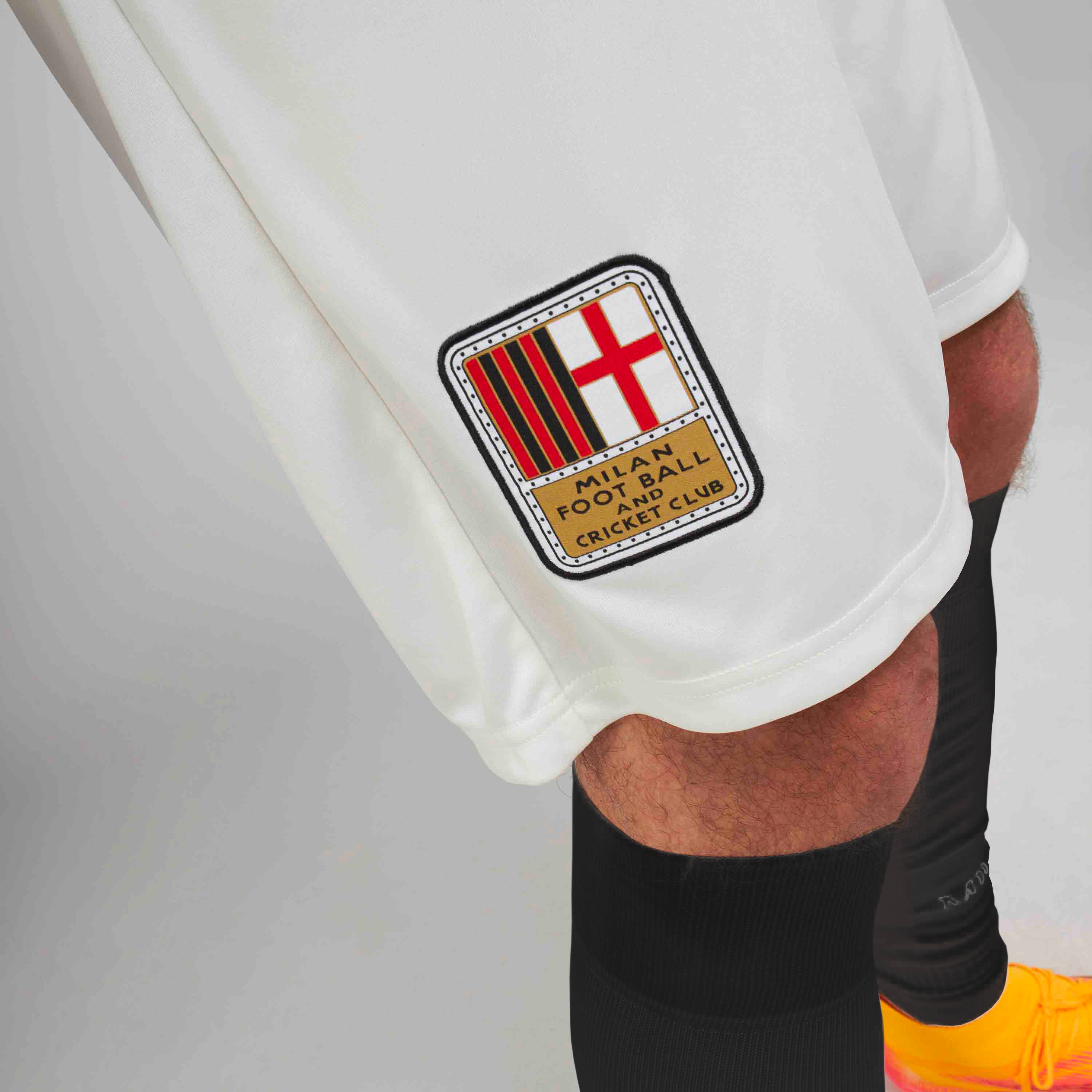 PANTALONCINI AUTHENTIC MILAN 125° ANNIVERSARIO - Image 6