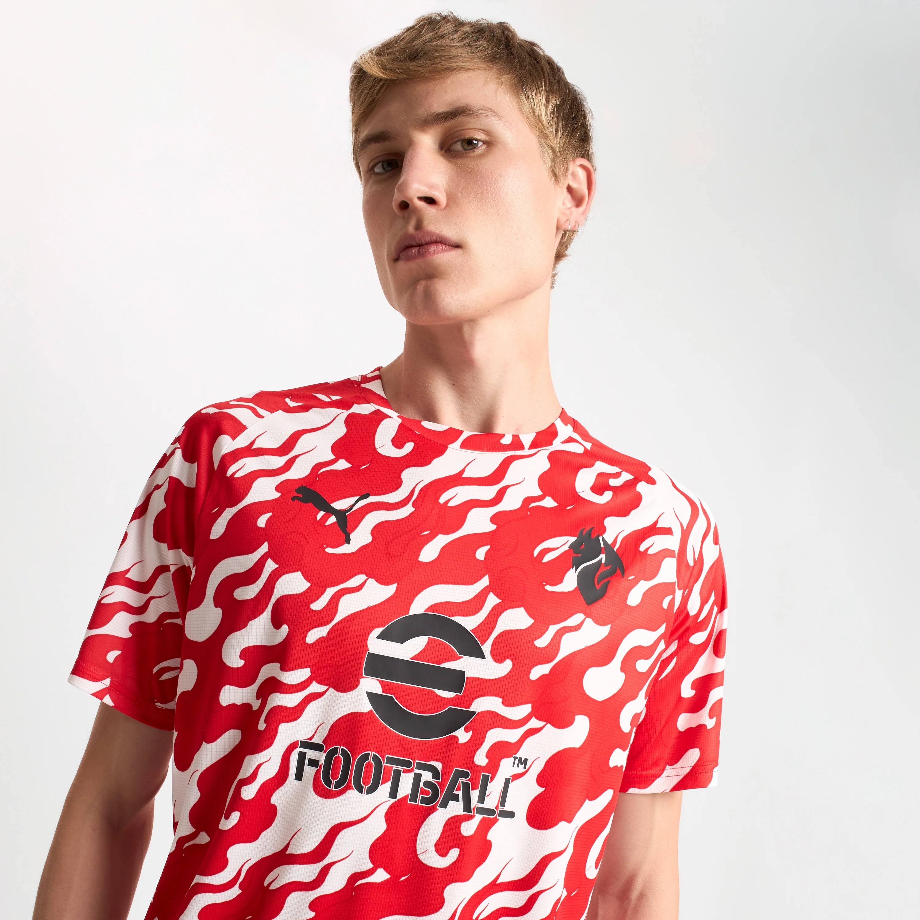 MAGLIA MILAN PREMATCH BIANCA E ROSSA 2025/26 - Image 5