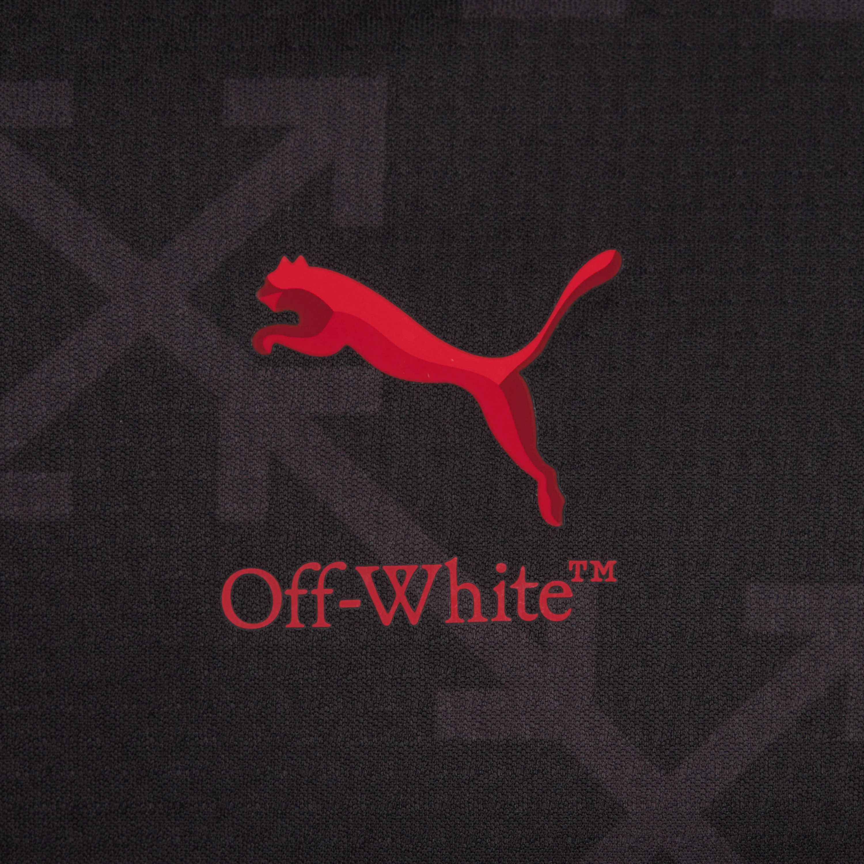 GIACCA PRE-MATCH CON 1/4 ZIP PUMA X AC MILAN X OFF-WHITE™ 2024/25 - Image 5