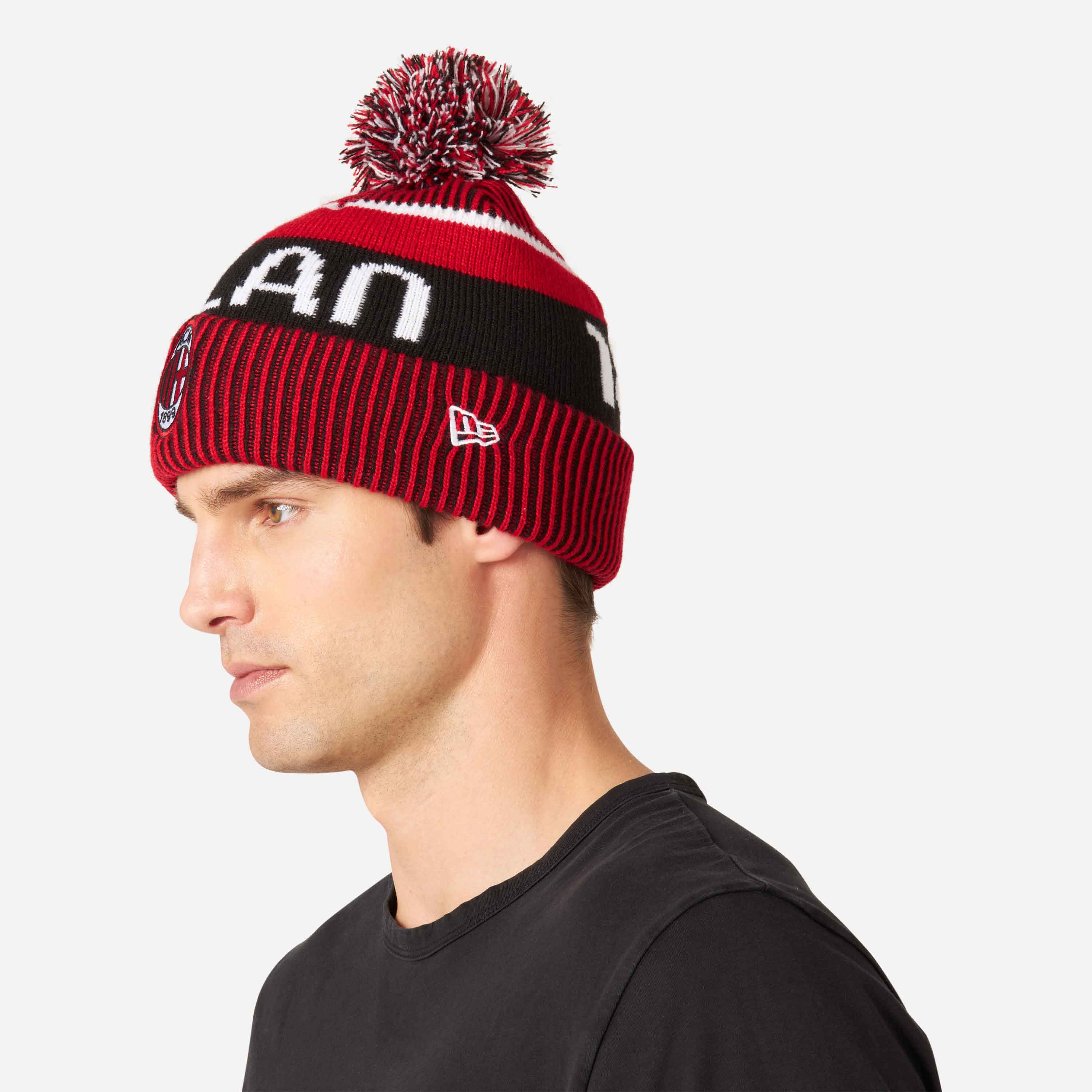 BERRETTO CON POMPOM NEW ERA X AC MILAN CON LOGO - Image 4